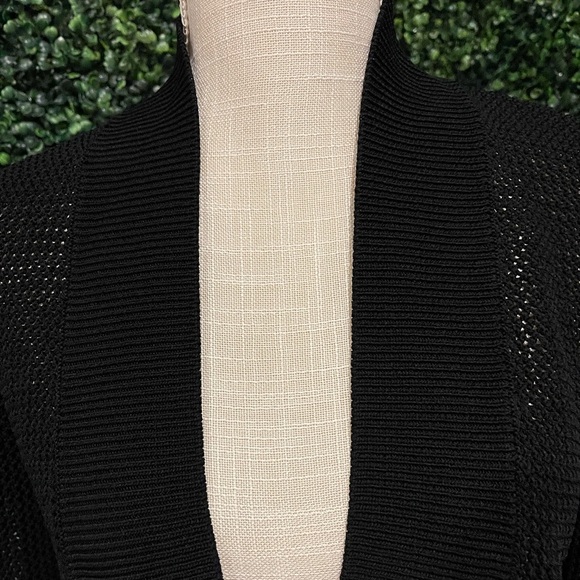 Calvin Klein sweater - Picture 3 of 4